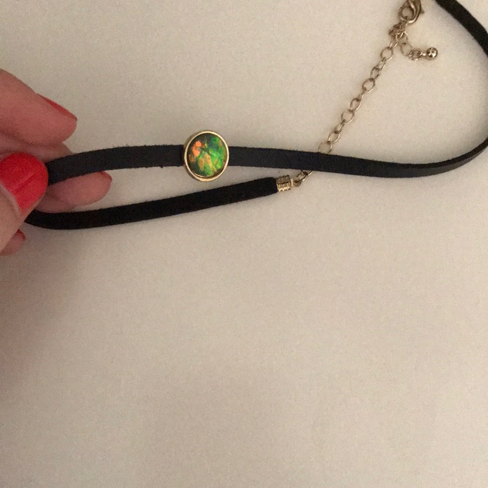 Gem choker